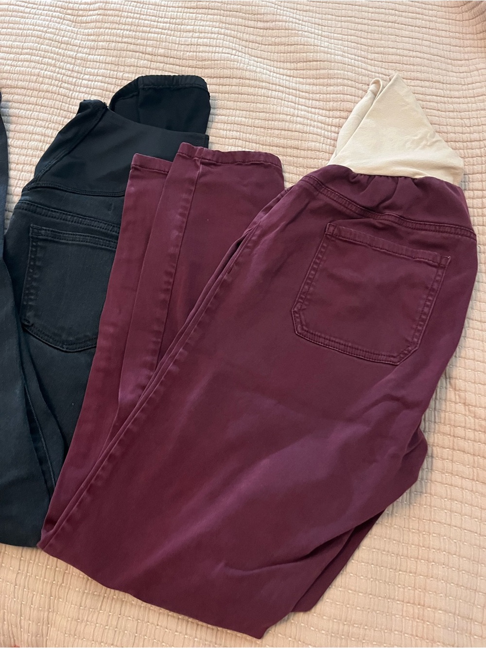 Madewell & Led Maternity Skinny Pants in Black and Maroon